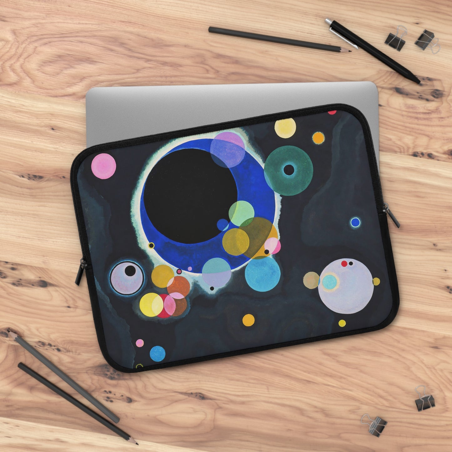 WASSILY KANDINSKY - SEVERAL CIRCLES - LAPTOP SLEEVE 