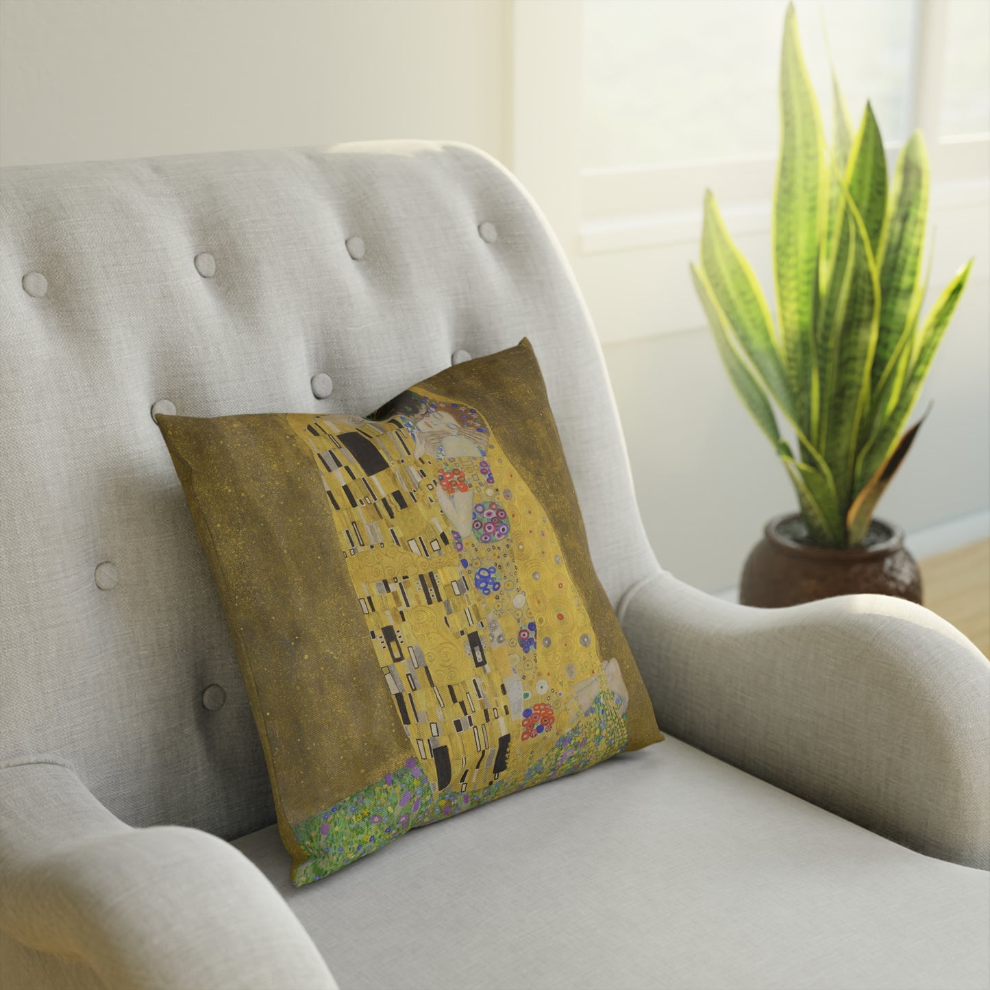 GUSTAV KLIMT - THE KISS - COTTON CUSHION