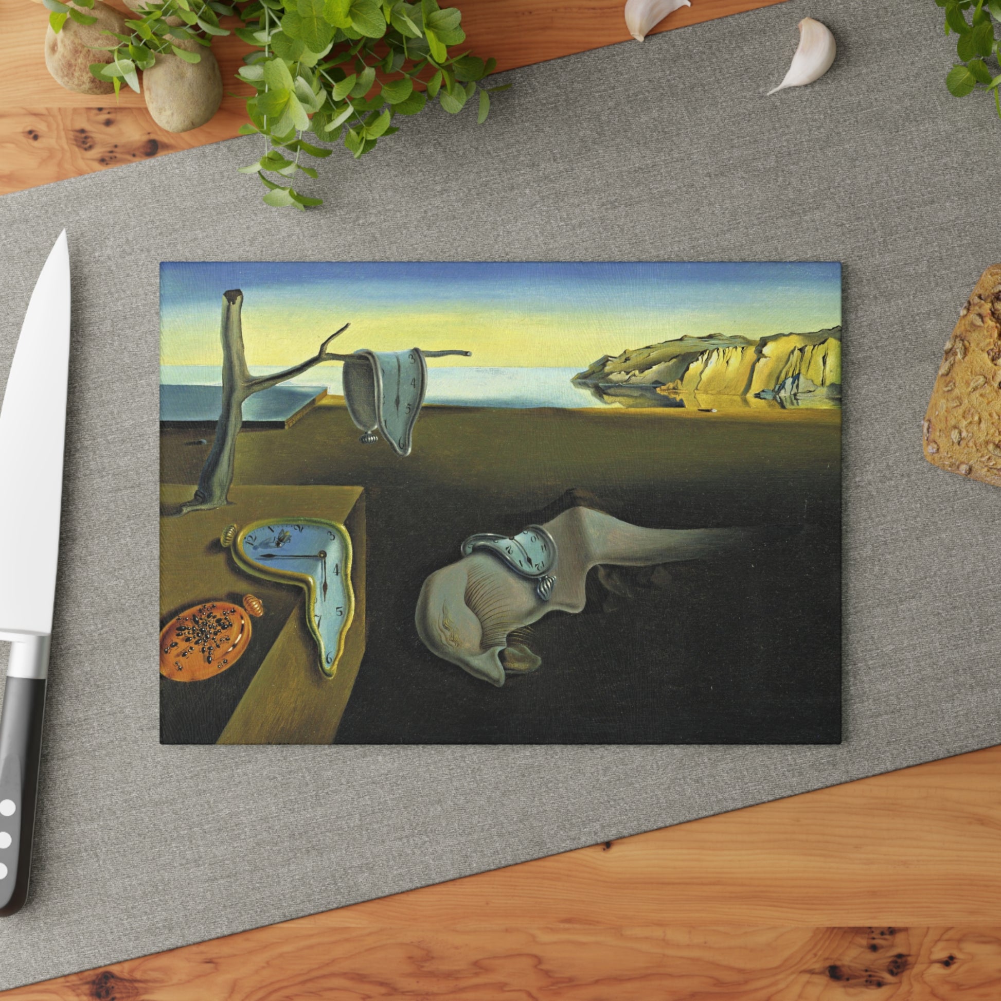 SALVADOR DALI - THE PERSISTENCE OF TIME- ART GLASS CUTTING BOARD